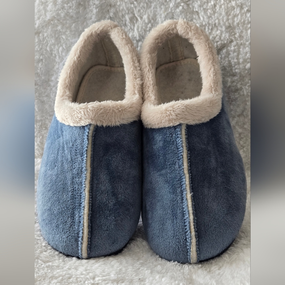 MURO Made In Spain Cozy Blue and Cream Slippers